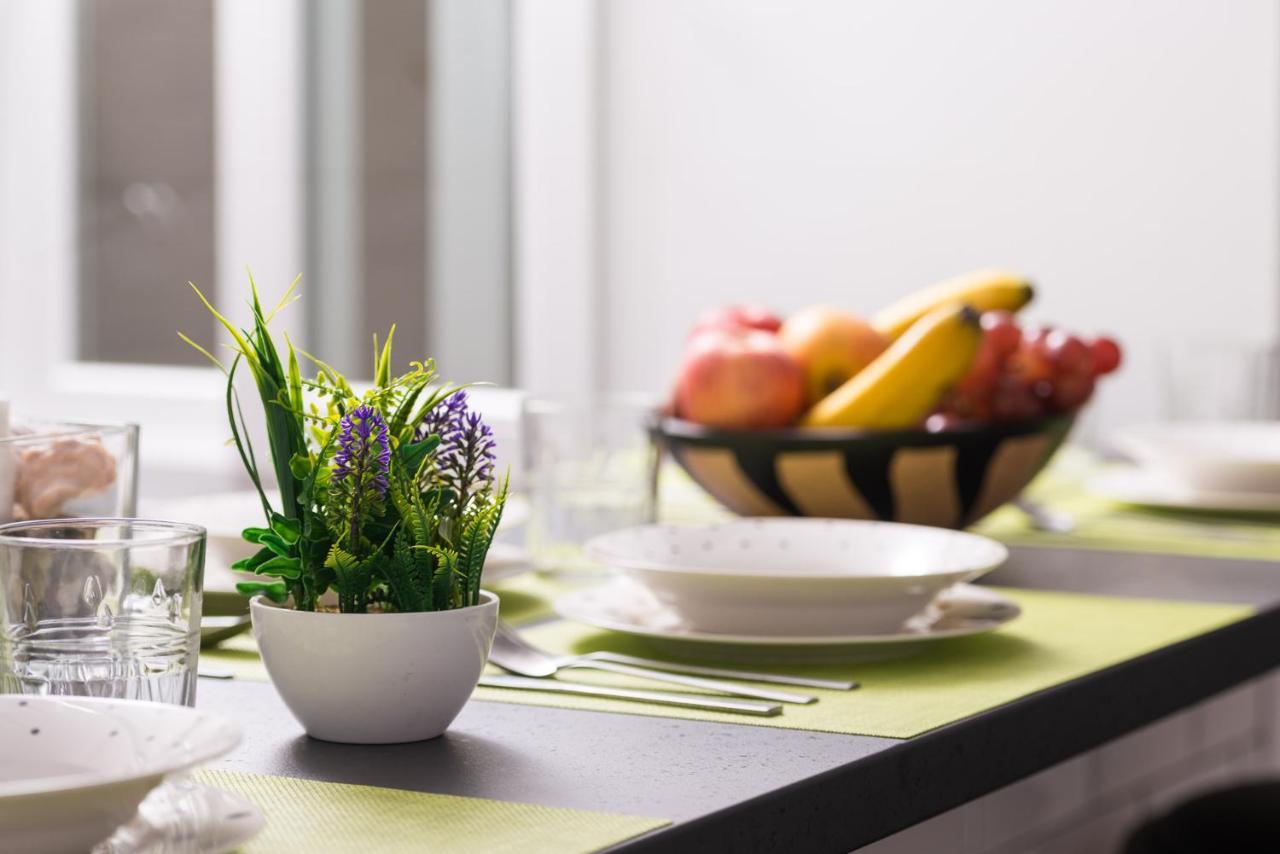 Cozy 3 Bed Apartment In The Heart Of Alicante Exterior foto